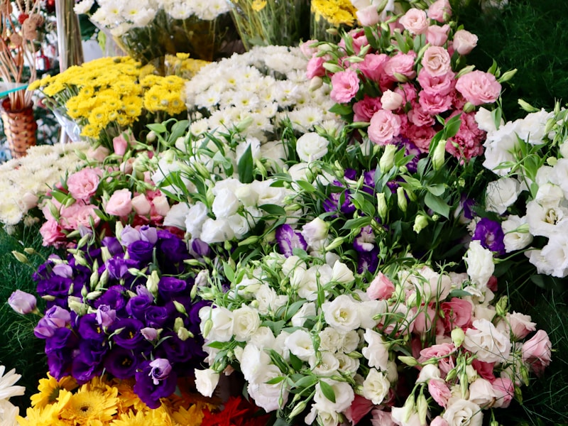 Professional flower testing methodology showing real order evaluation