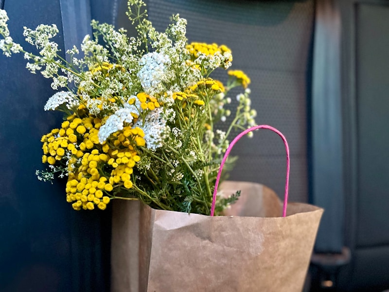 Prestige Flowers budget bouquet
