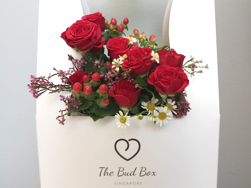 Arena Flowers eco-friendly arrangement
